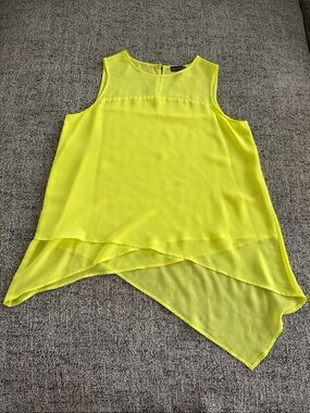 Vince Camuto Neon Yellow Layered Chiffon Asymmetrical Camisole